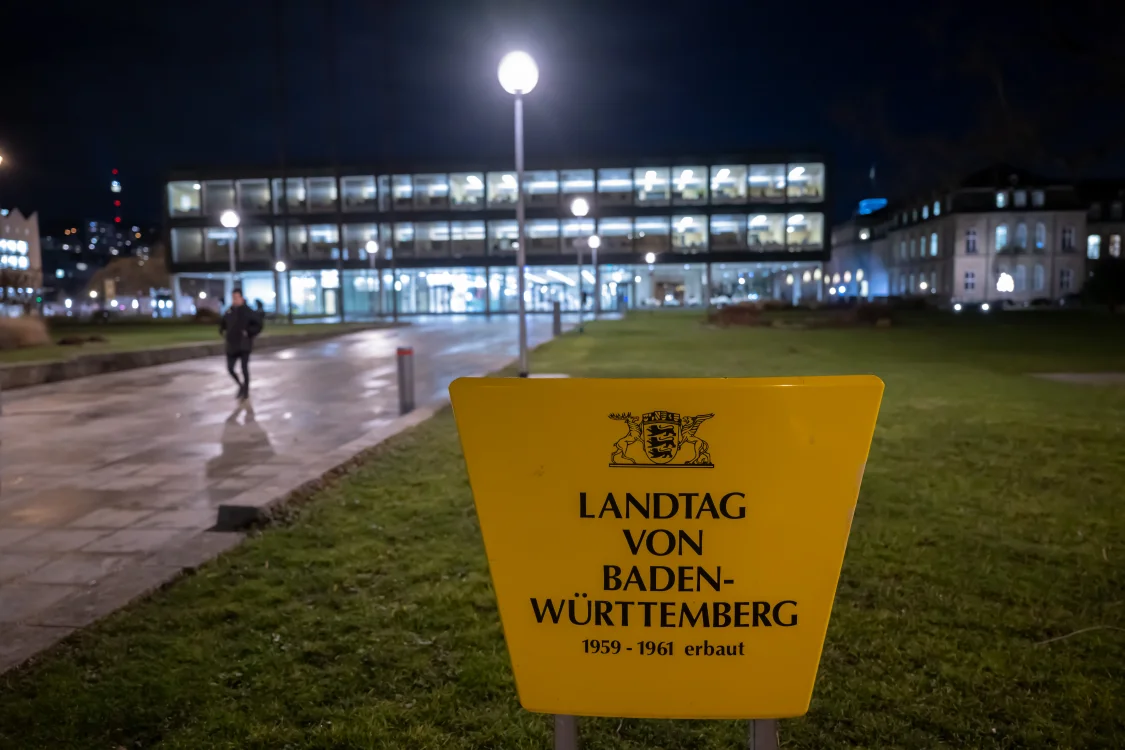 Abgeordnetenspalte: 100 Tage
